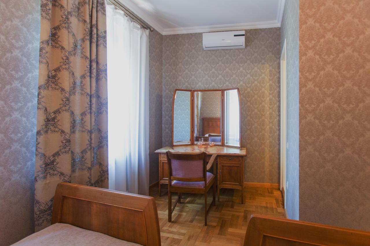 Bloom Boutique Hotel Tbilisi Buitenkant foto